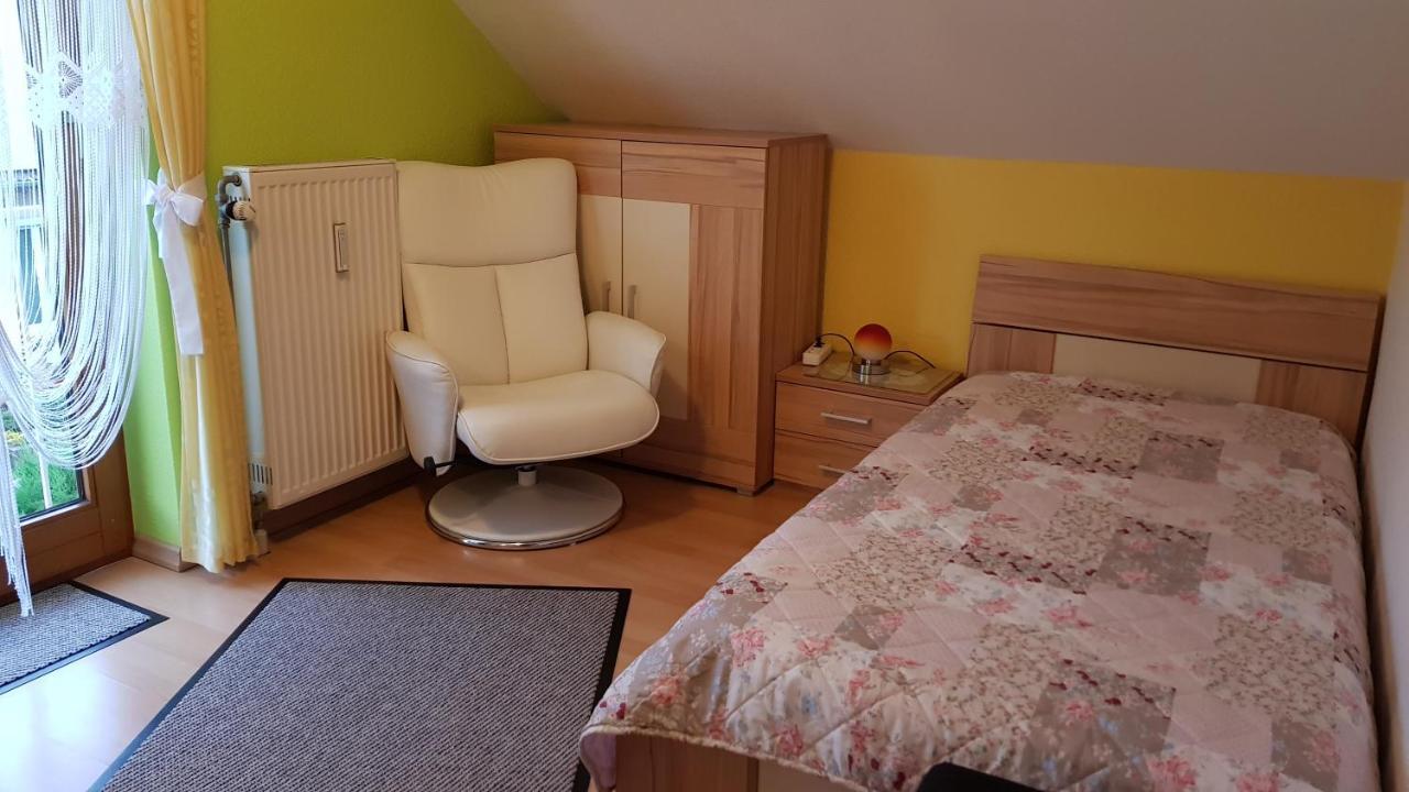 Ferienwohnung Herrnberg บาเดน-บาเดน ภายนอก รูปภาพ